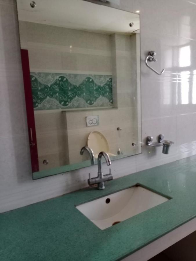Hotel Chandrawali By Wb Inn Ballia 외부 사진