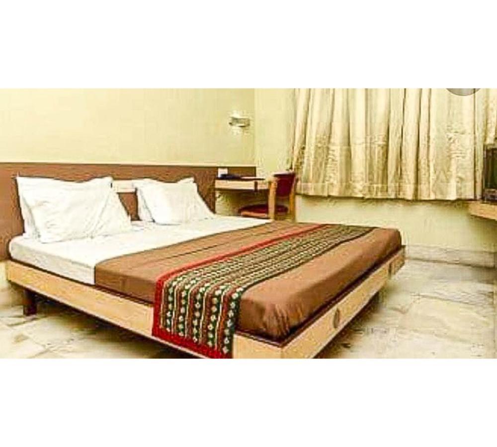 Hotel Chandrawali By Wb Inn Ballia 외부 사진